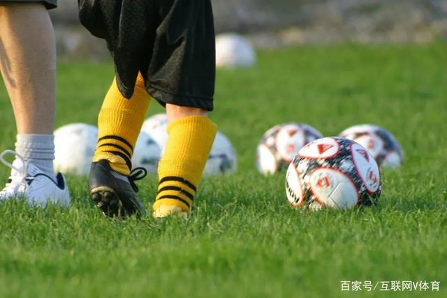 库明加表现不佳，湖人媒体松一口气